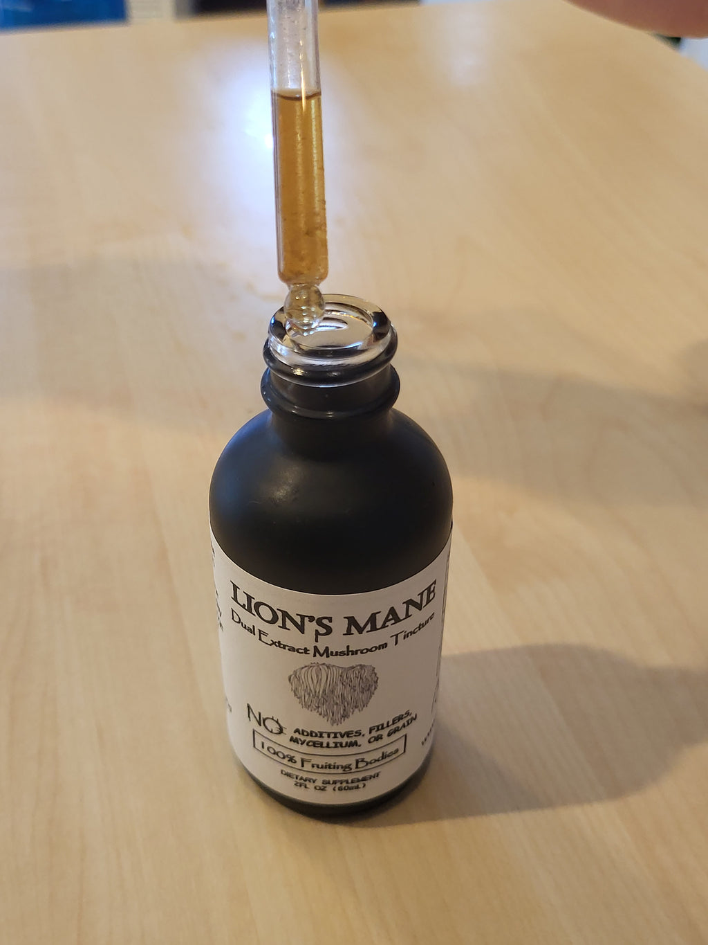 Lion's Mane Dual Extract Tincture image 9